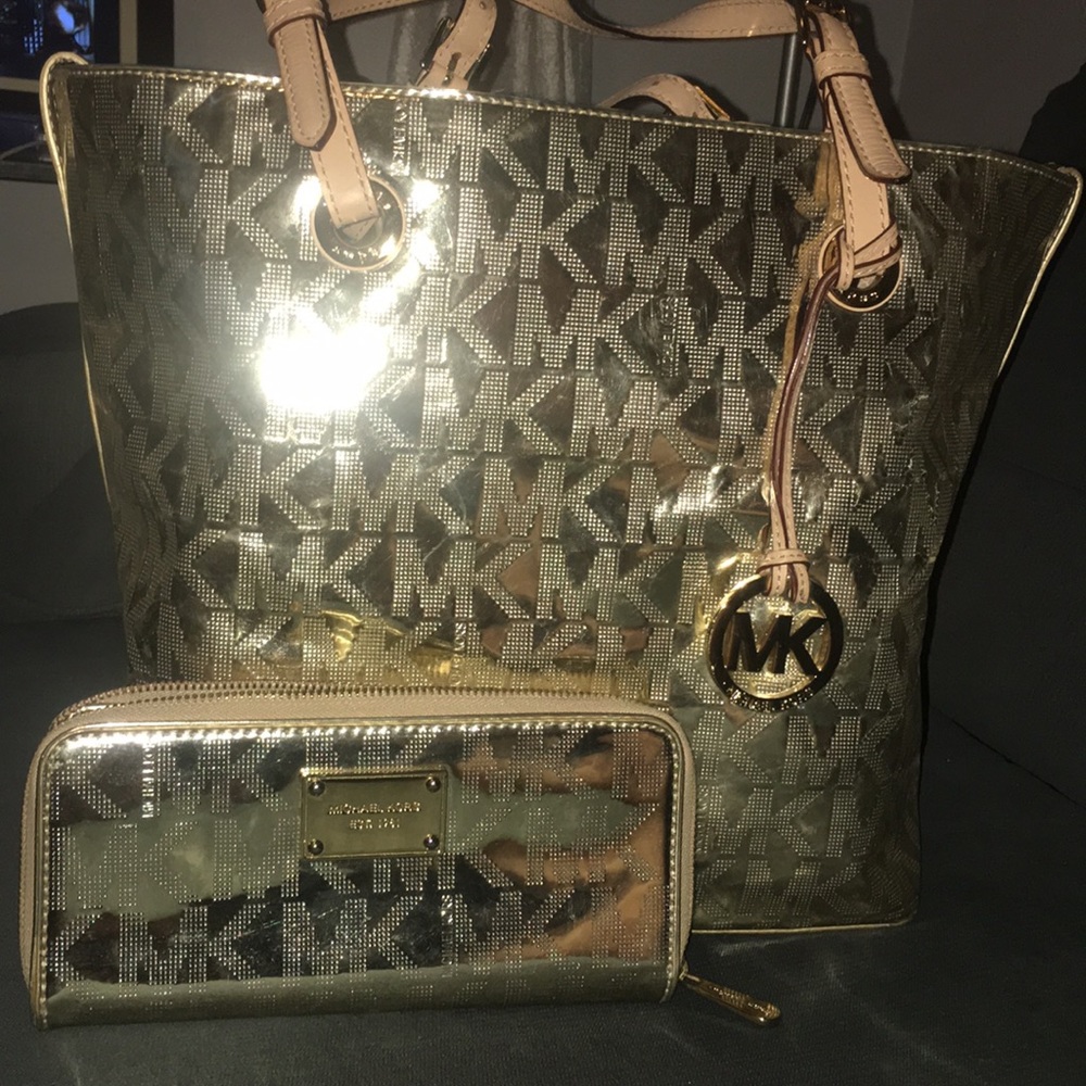 Michael Kors Monogram Gold Mirror Bag Wallet Set